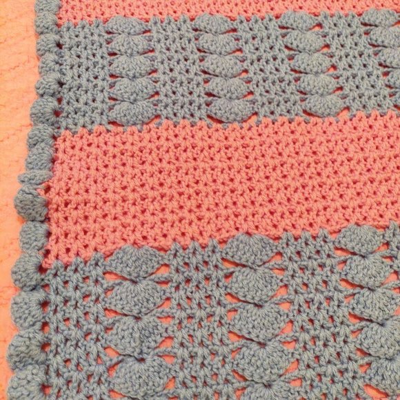 Vintage Hand Crochet Afghan Blue Pink Groovy Stripe MOD Funky Bi Pride Flag HEAR - Picture 10 of 11